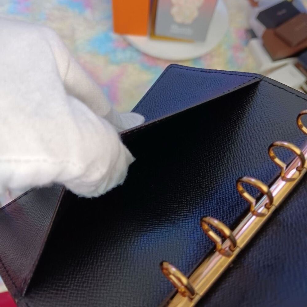 Louis Vuitton Blue Epi Leather PM Size Agenda Passport Holder - Picture 6 of 8